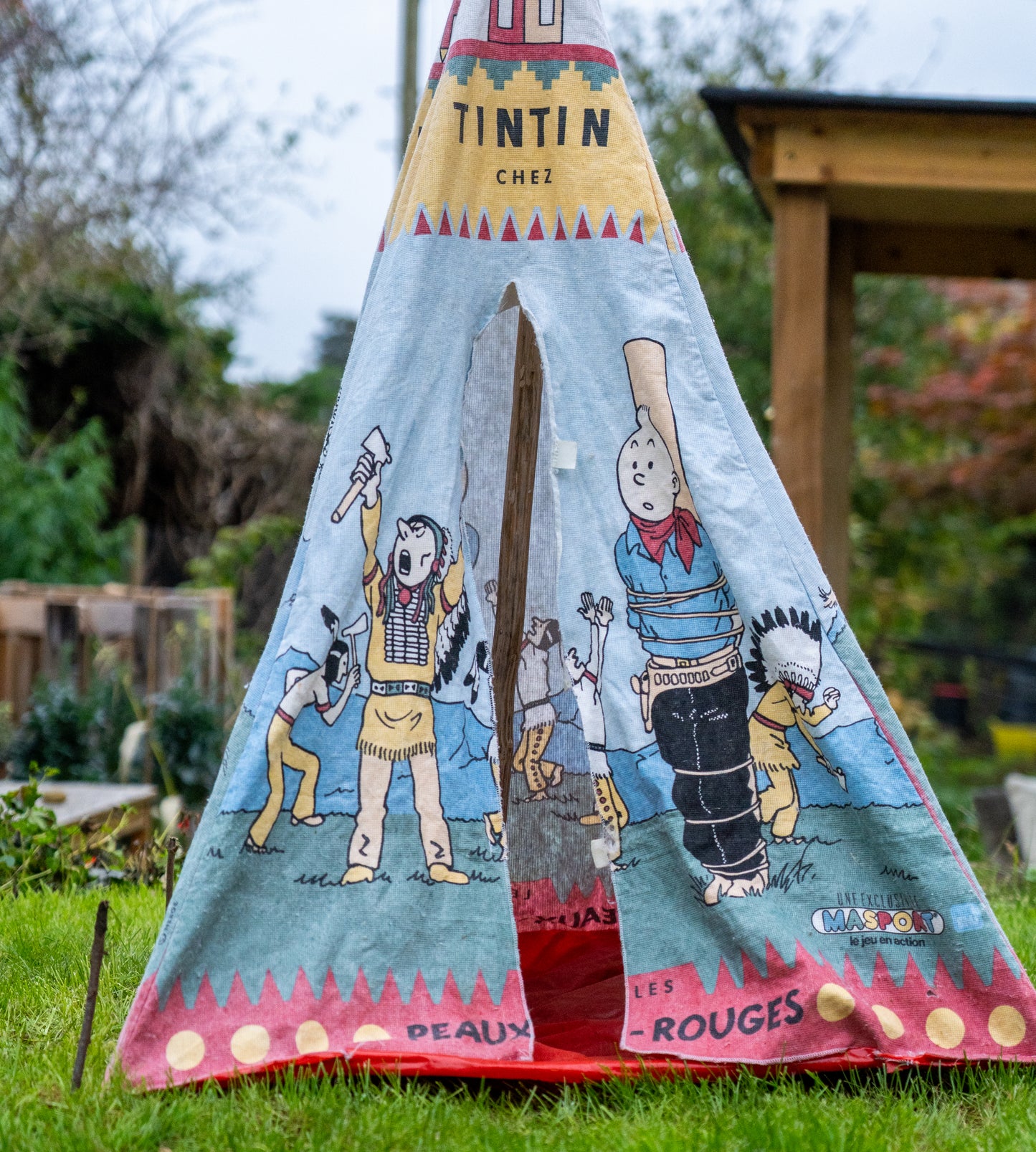 Moulinsart Tintin in America Kids Tepee Tent 150x85cm 100% Cotton Vintage Tipi