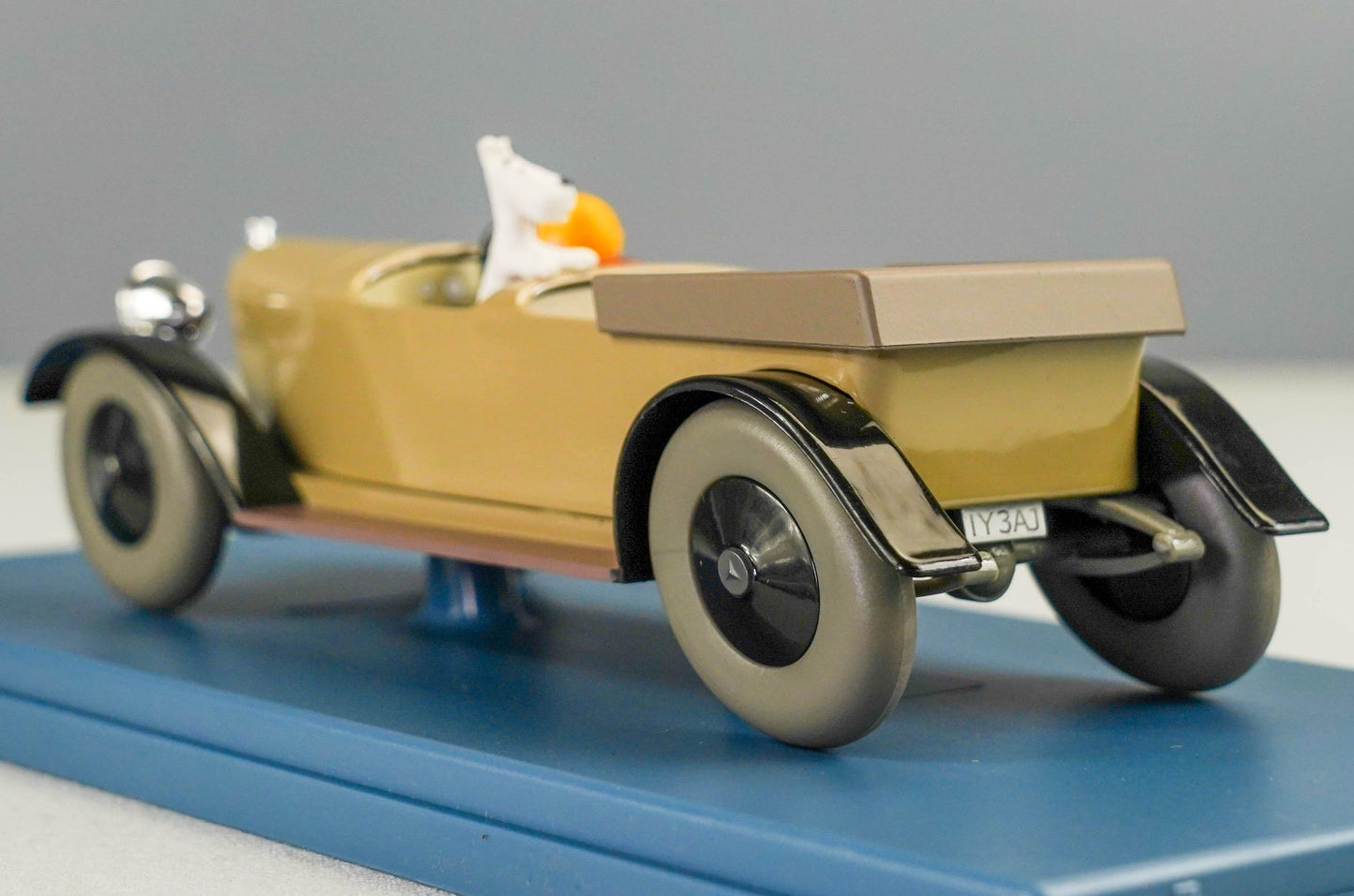 VOITURE TINTIN 1/24 29931 Mercedes 15/70: Land of Soviets Hachette Model car #31<br>