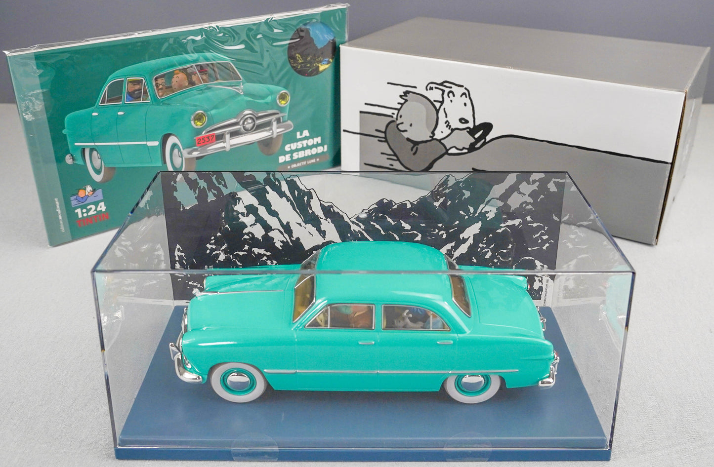 VOITURE TINTIN 1/24 29940 Ford Custom: Destination Moon Hachette Model Car #40