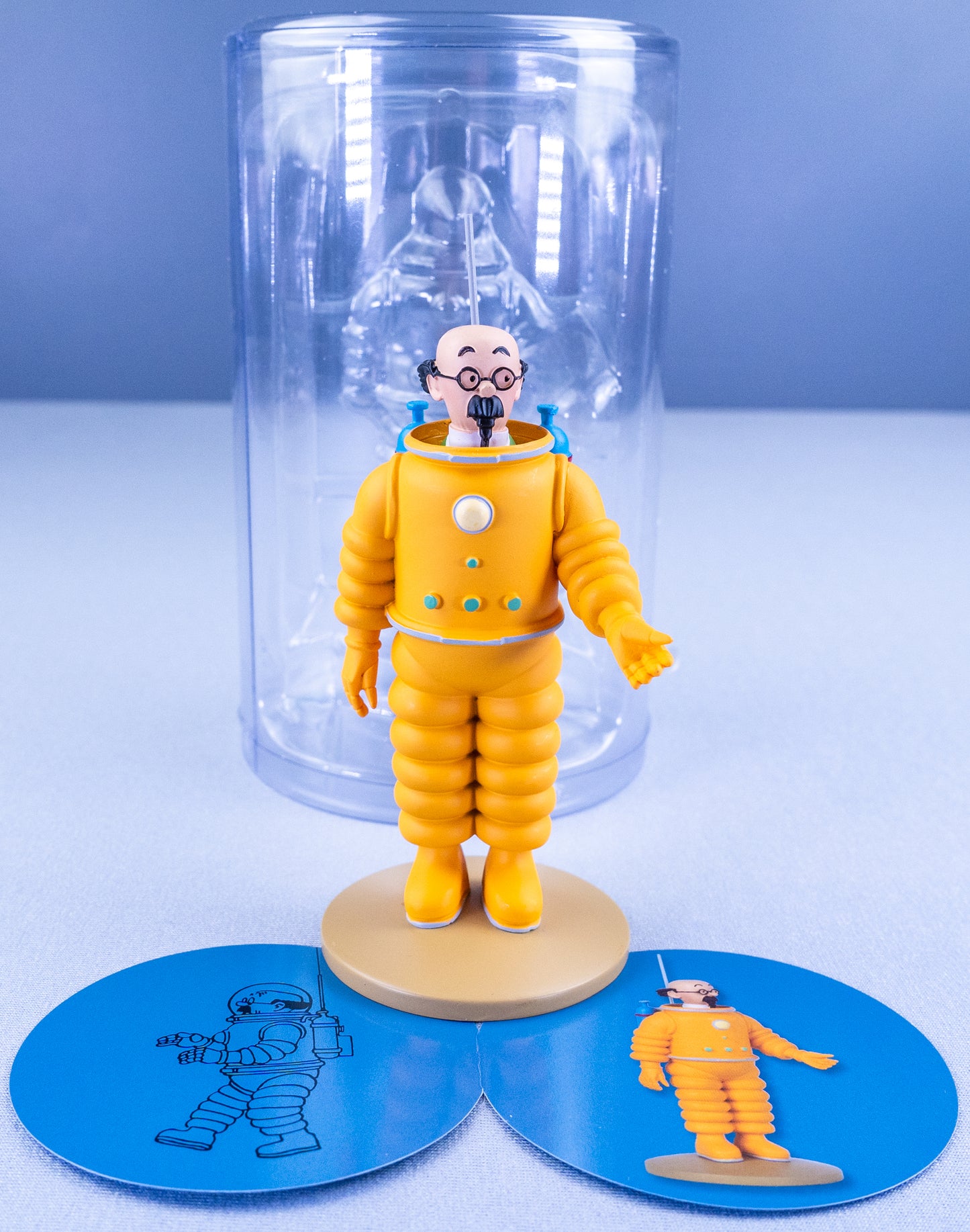Tintin Figurine Moulinsart 42243 Calculus Cosmonaut Explorers Moon 12cm figure
