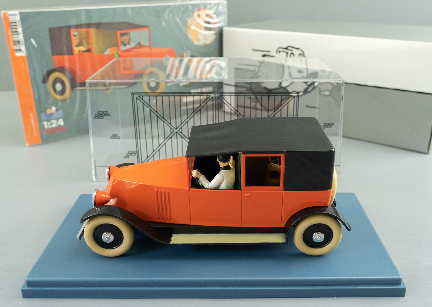 VOITURE TINTIN 1/24 29925 Renault NN - Golden Claws Hachette Model Car 25