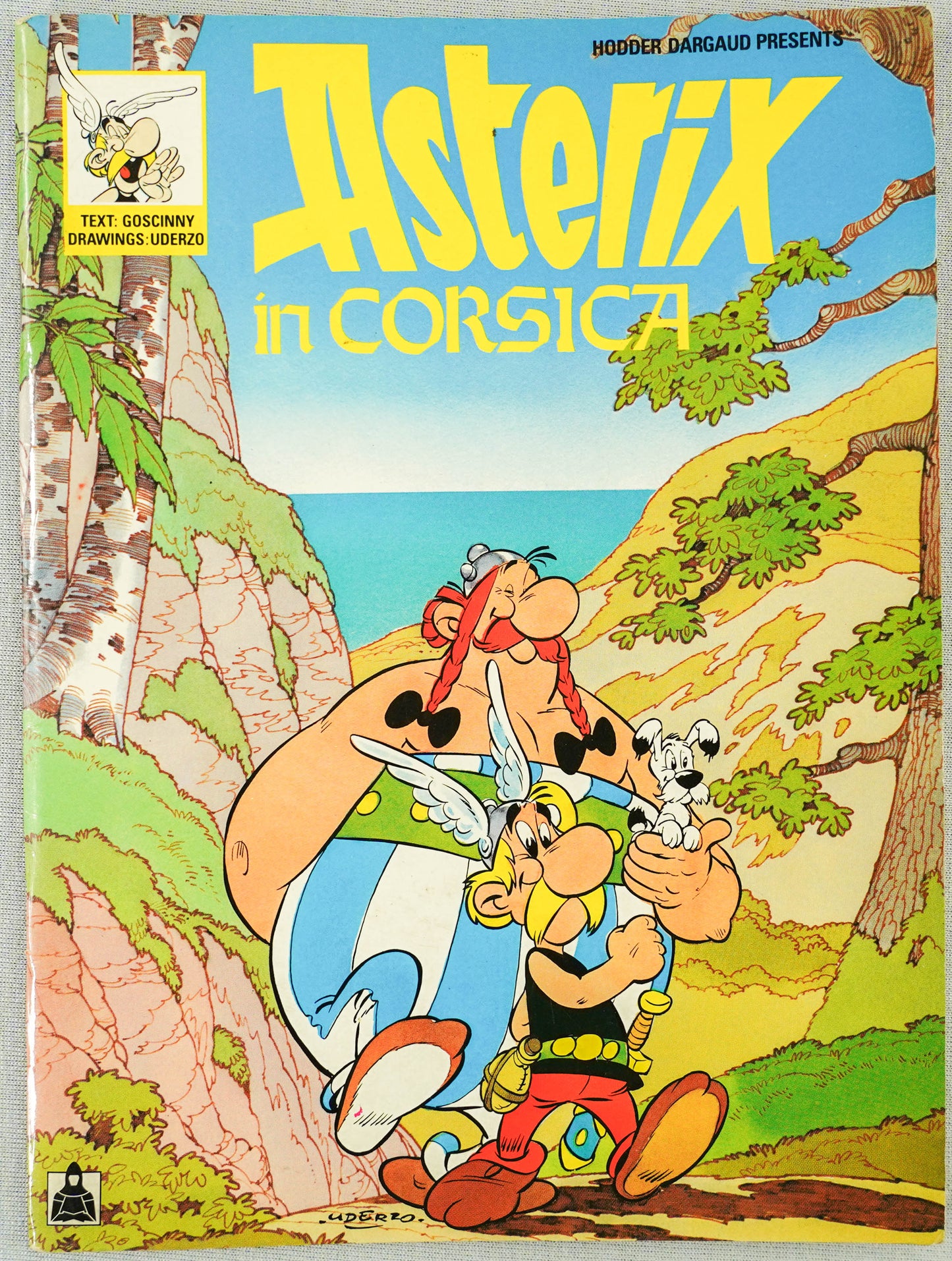 Asterix in Corsica Vintage Mini A5 Asterix Book UK Paperback Edition Uderzo