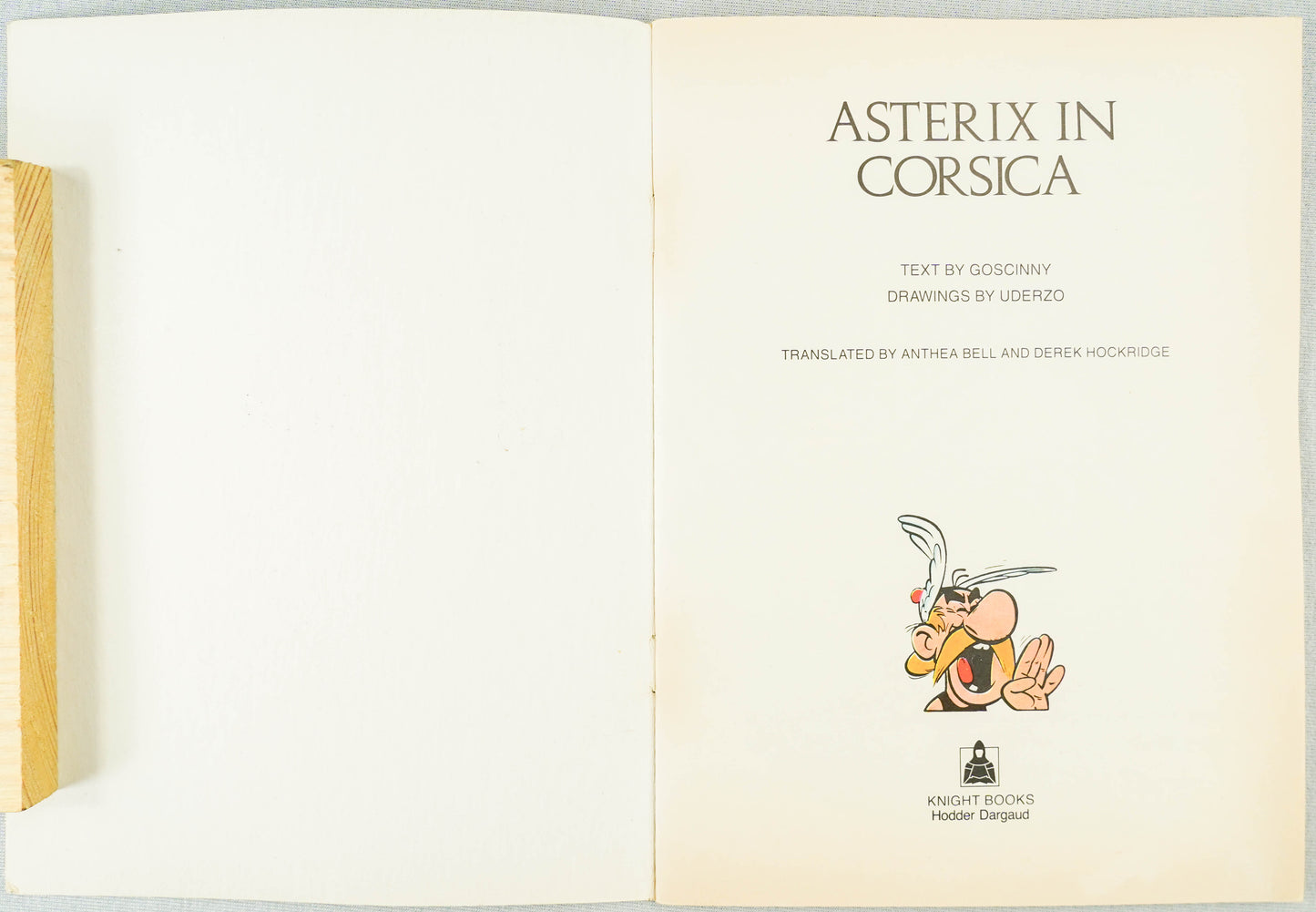 Asterix in Corsica Vintage Mini A5 Asterix Book UK Paperback Edition Uderzo