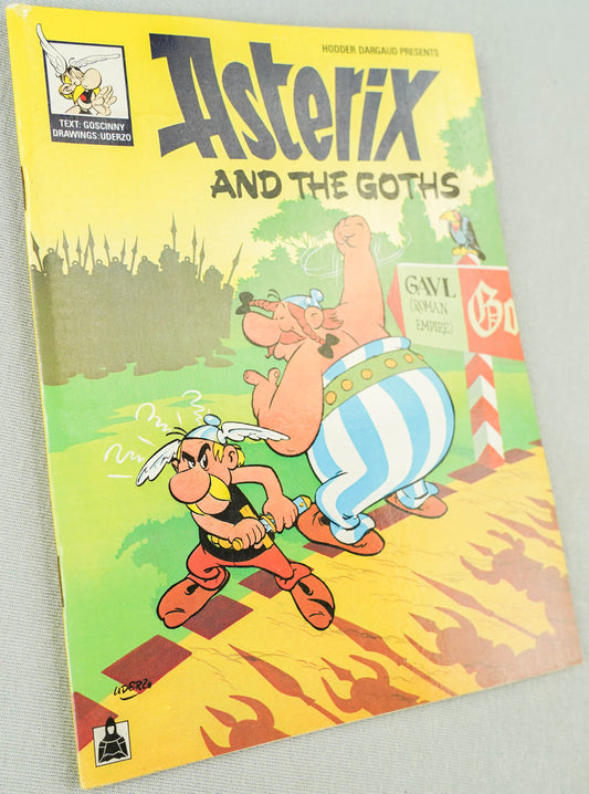 Asterix and the Goths Vintage Mini A5 Asterix Book UK Paperback Edition Uderzo