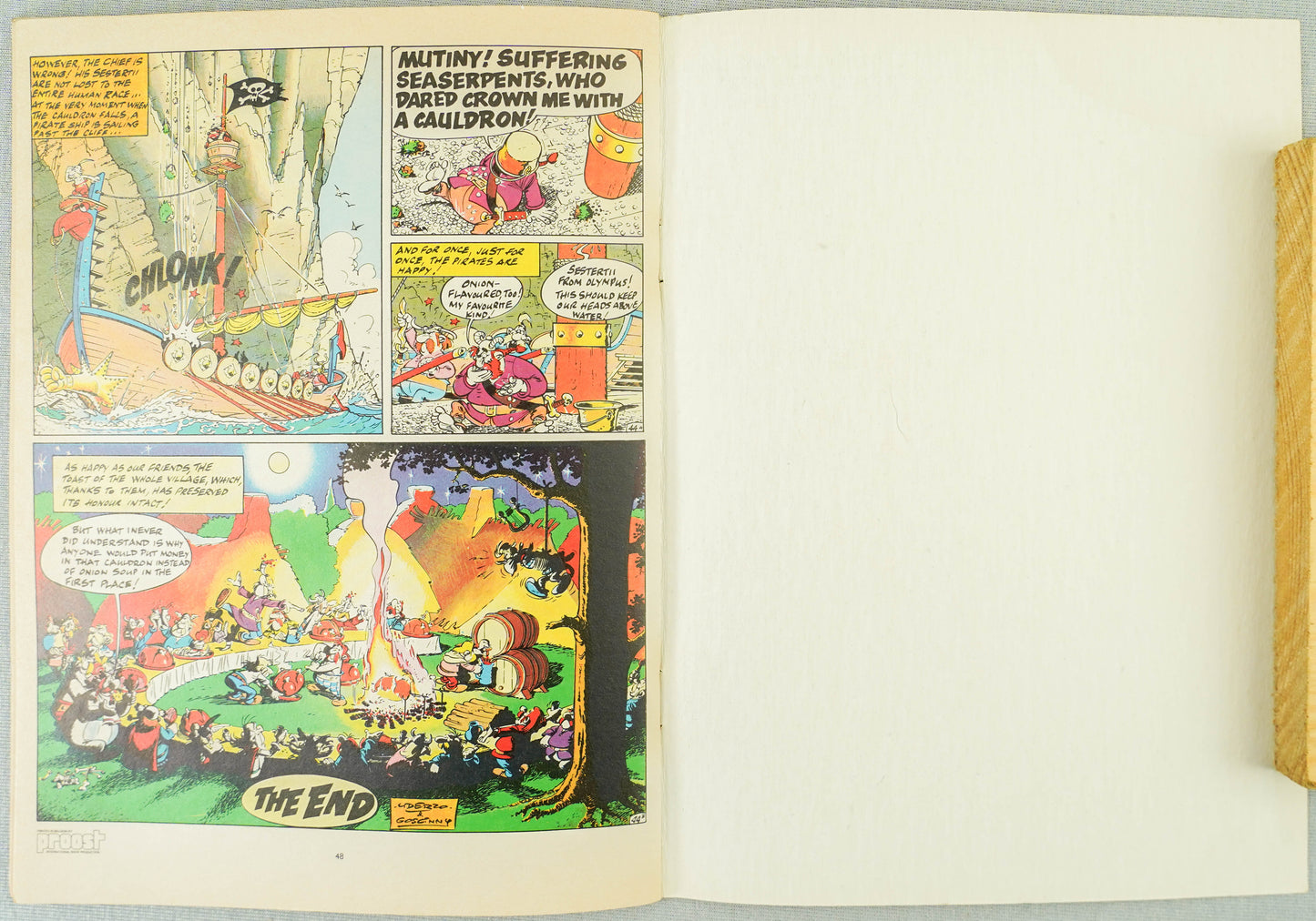 Asterix and the Cauldron Vintage Mini A5 Asterix Book UK Paperback Edition Uderzo