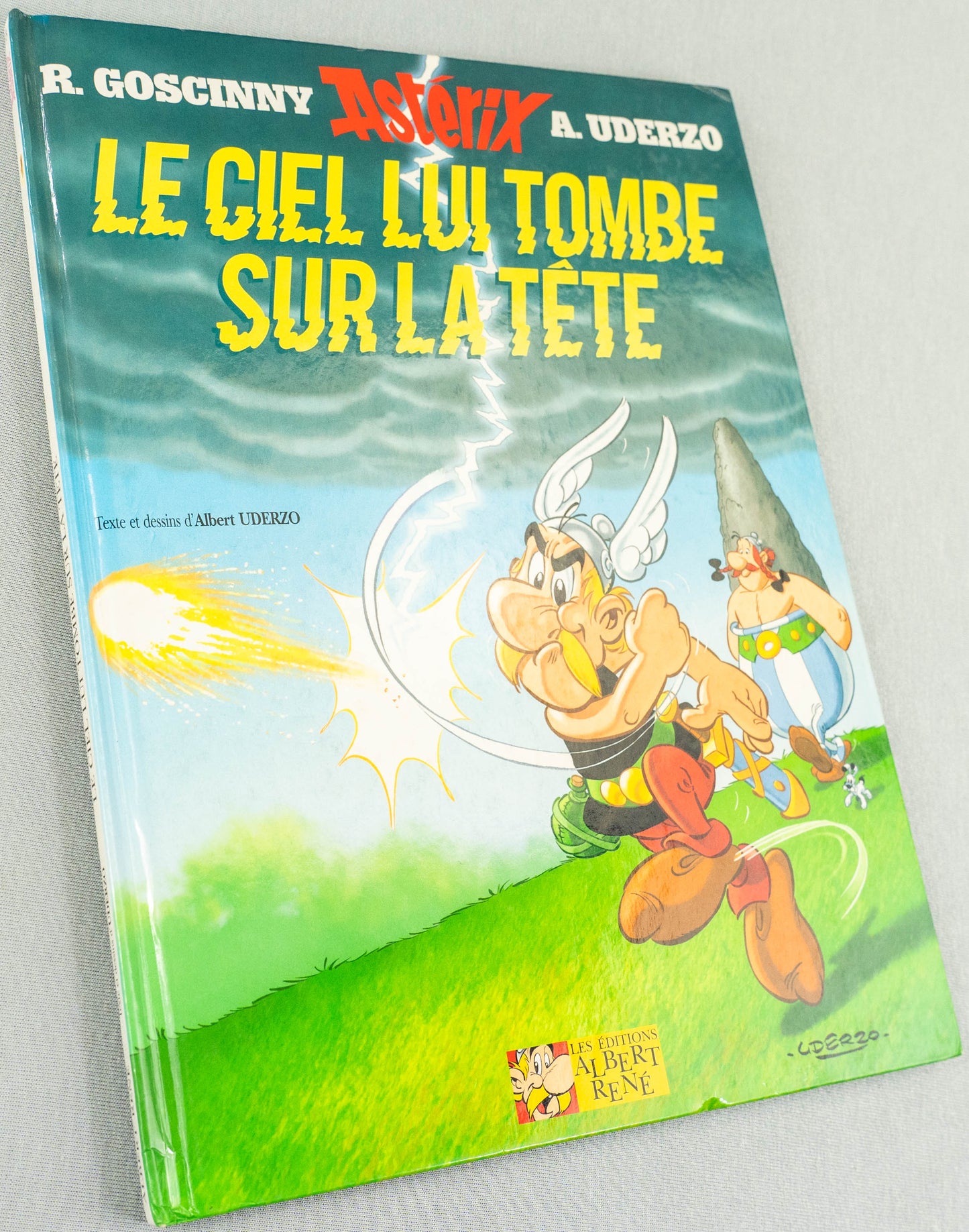 Asterix Le Ciel Lui Tombe Sur La Tete: Editions Rene 2005 1st Belgian Rare HB EO