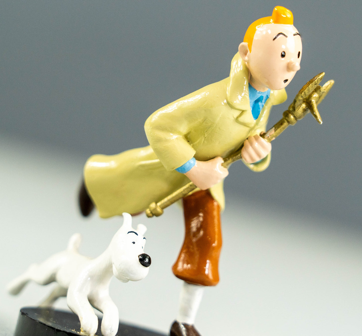 Pixi Statuette 5501 Tintin Snowy & Sceptre 1995 Ottokars Rare Metal Figurine