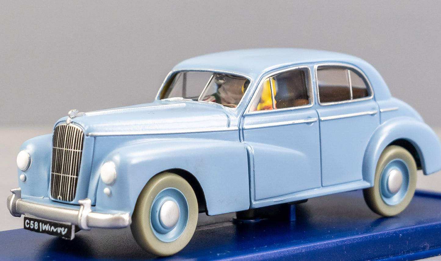 ATLAS TINTIN CAR # 60 Morris 6 - Land Black Gold Herge model car 1/43 Scale
