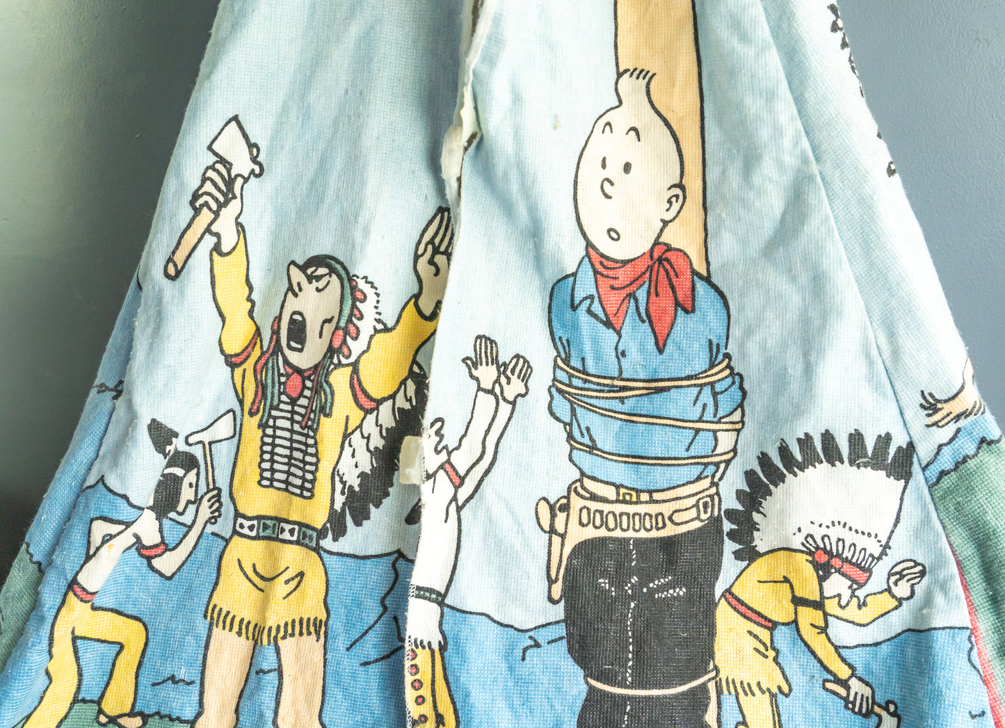 Moulinsart Tintin in America Kids Tepee Tent 150x85cm 100% Cotton Vintage Tipi