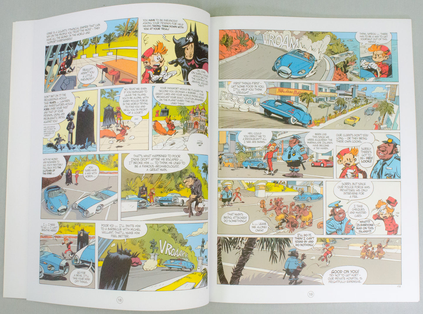 Spirou & Fantasio Volume 22 (In The Clutches Of The Viper) - Uk Cinebook Paperback Edition