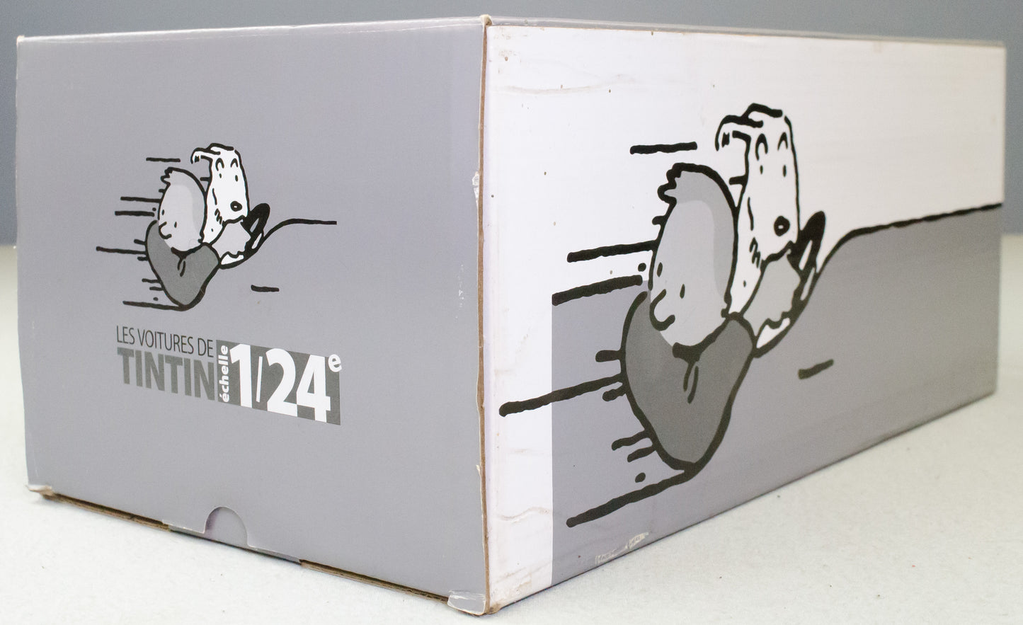 Voiture Tintin 1/24 29946 Gibbons Decapotable Bleu: Blue Lotus Rare Model Voiture Figure #46