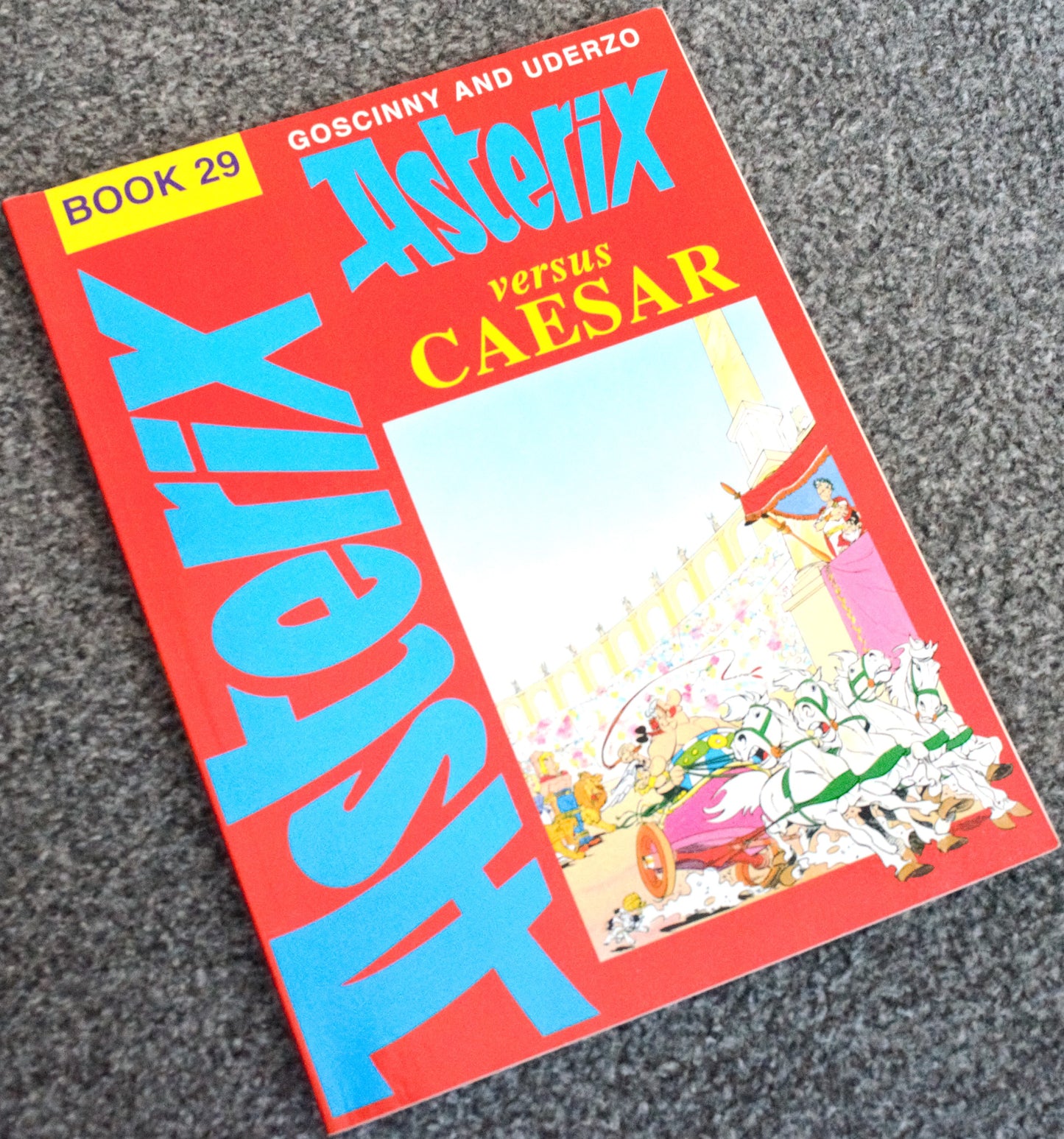 Asterix VS Caesar - Paperback Hodder & Dargaud 1990s UK Edition