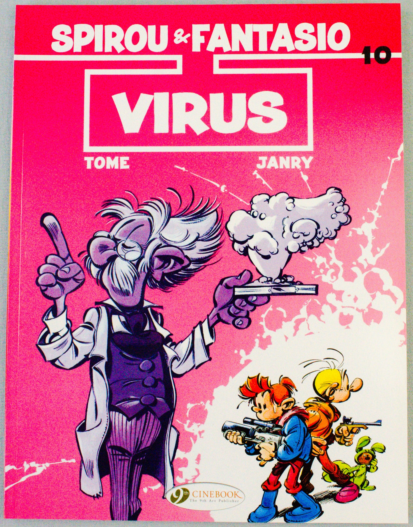 Spirou & Fantasio Volume 10 (Virus) - Uk Cinebook Paperback Edition
