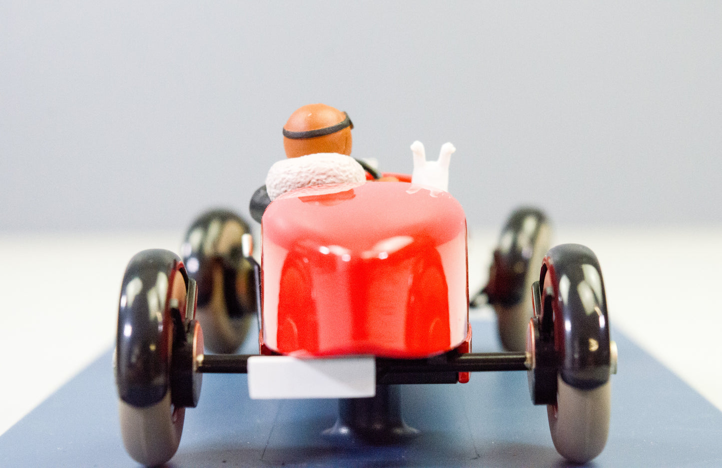 Hachette 1/24 Tintin Car #38 L' Amilcar: Land of Soviets Rare Model Voiture Figure