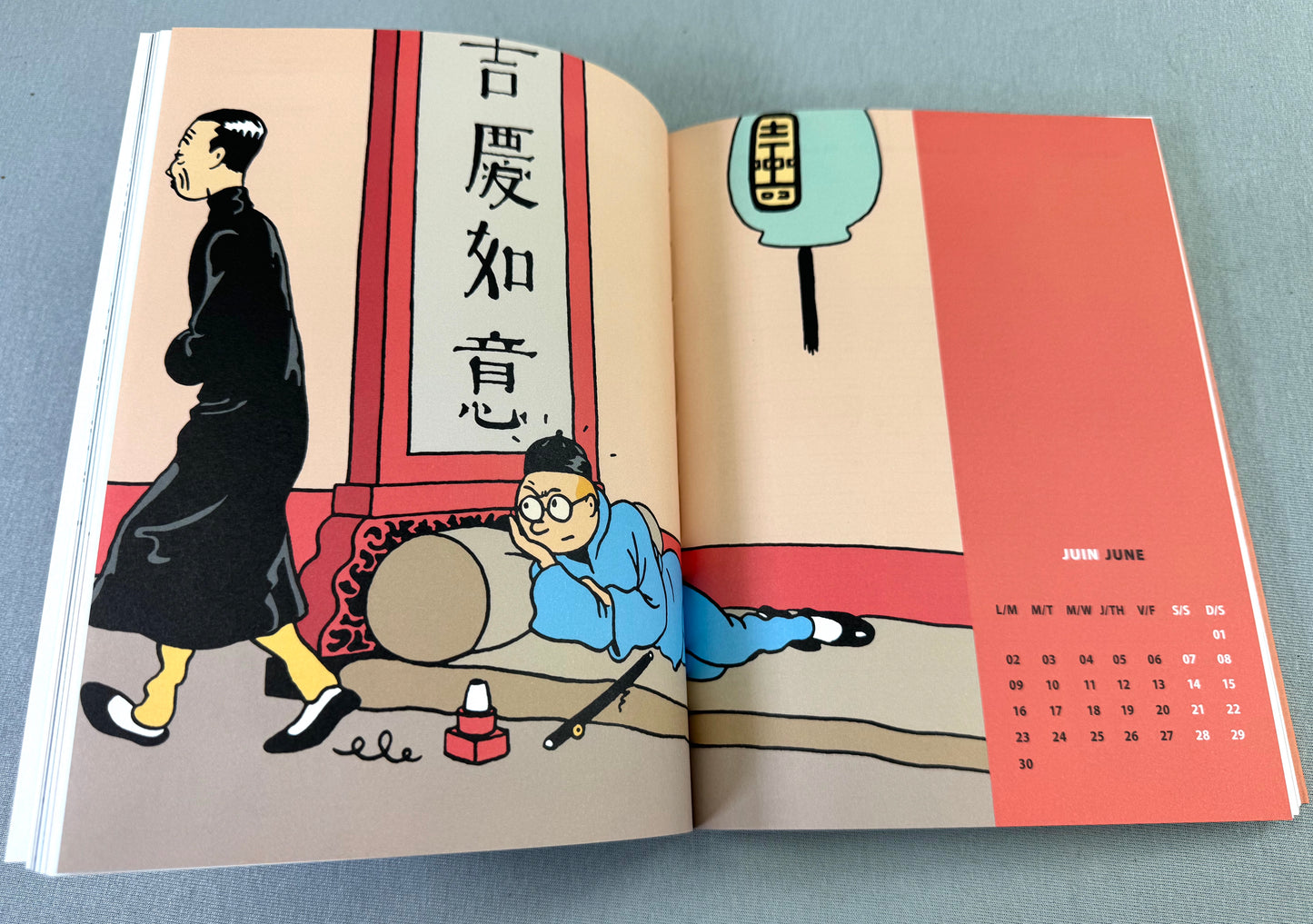 2025 Tintin Desk Diary by Moulinsart: 21 x 15cm Herge Iconic Blue Lotus Artwork