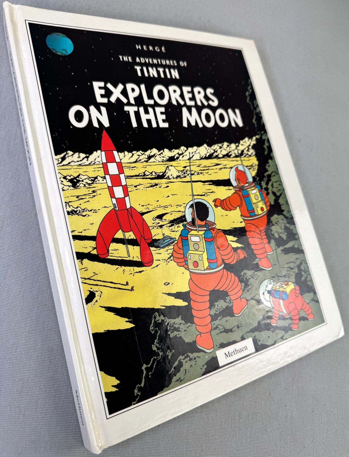 Explorers on the Moon Pop Up Book: Methuen 1992 1st Edition Hardback Rare Tintin EO