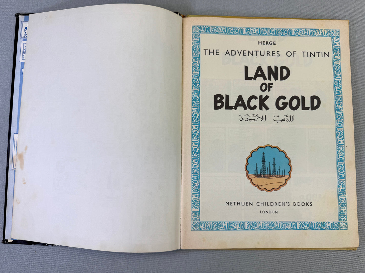 LAND OF BLACK GOLD Methuen 1972 1st Edition UK Hardback Rare Tintin book Herge EO