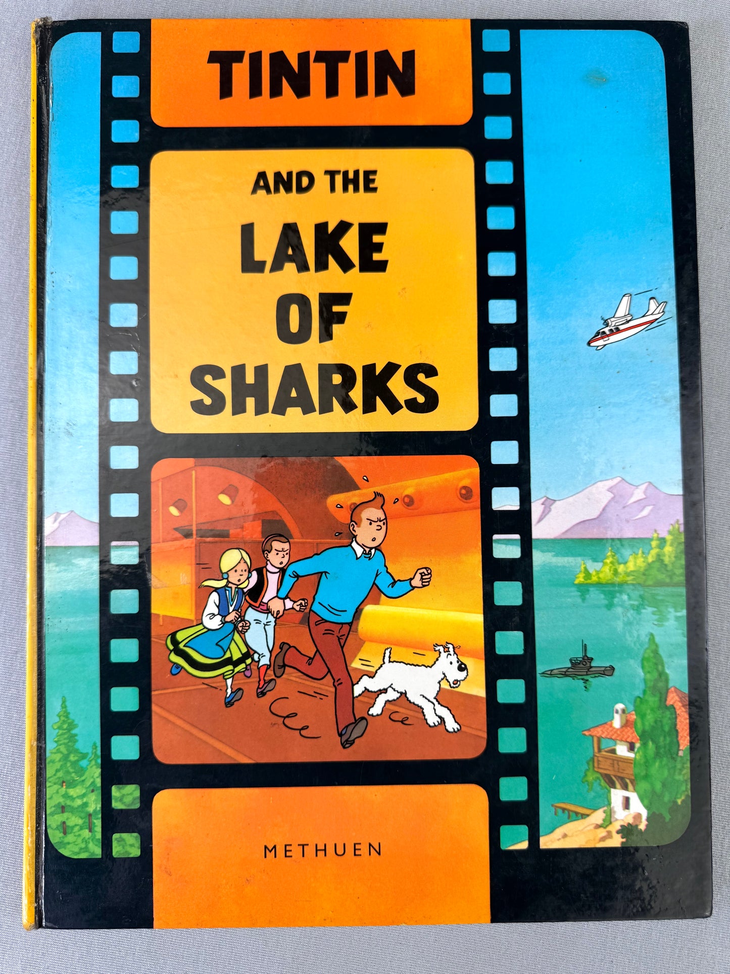 Tintin & the Lake of Sharks - Methuen 1973 1st Edition UK Hardback Rare book Herge EO