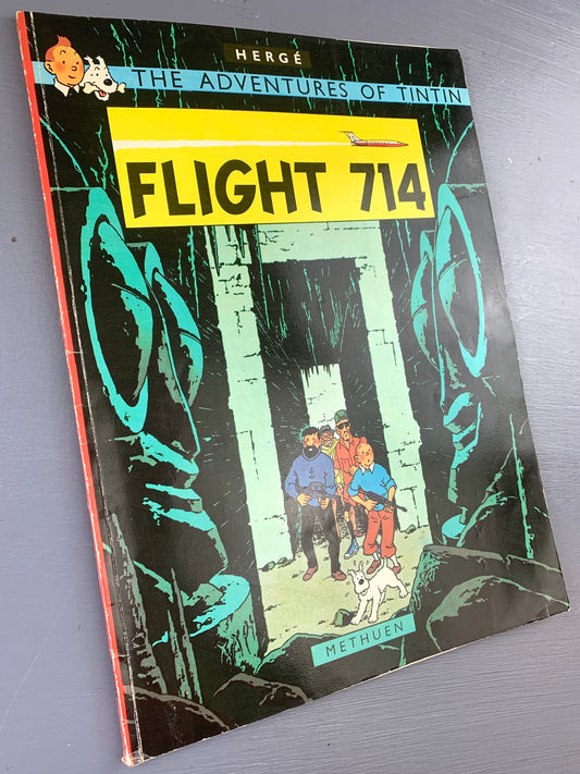 Flight 714 - Tintin 1975 Methuen 1st UK Paperback Edition Book