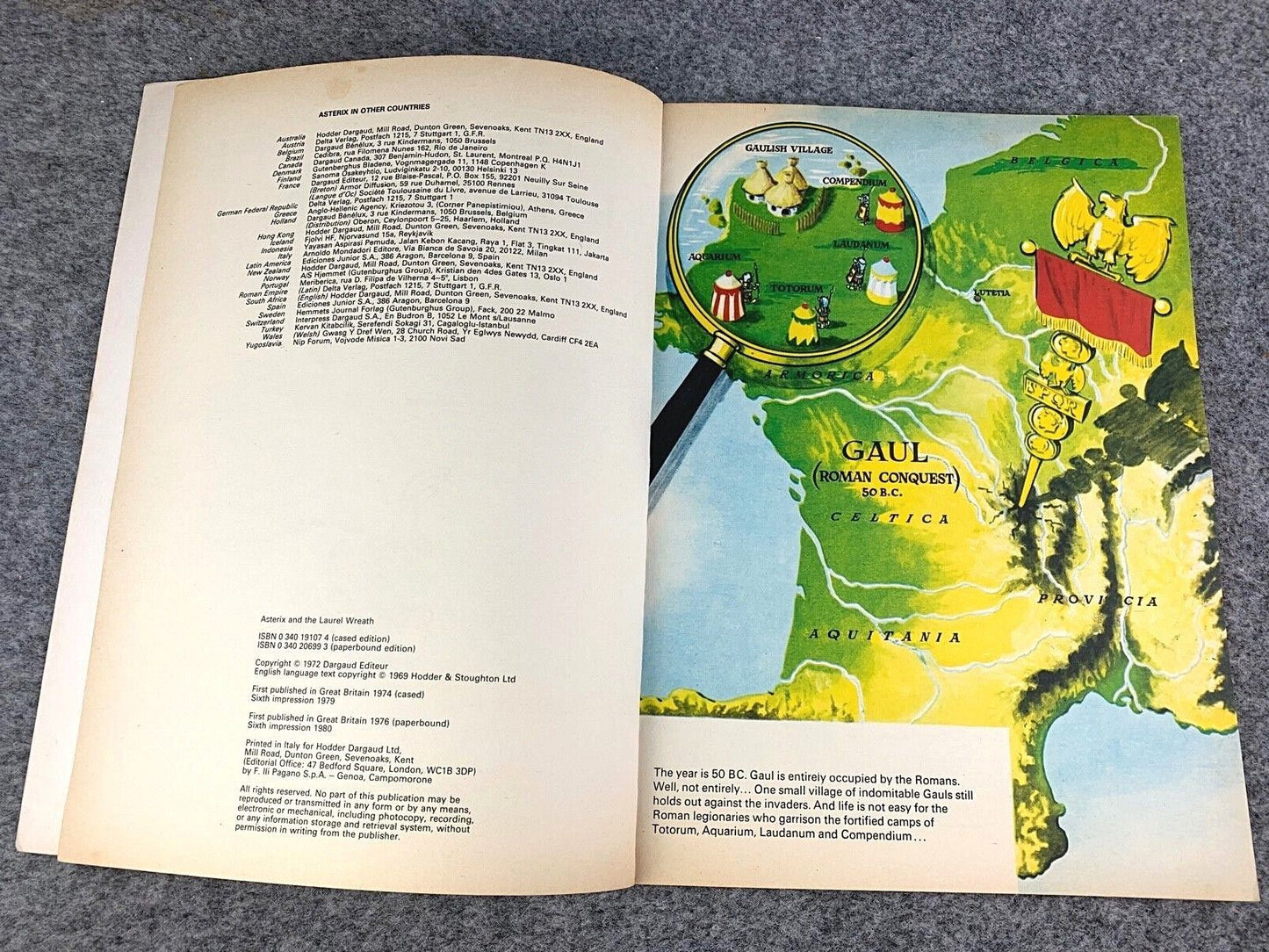 Asterix & the Laurel Wreath - 1970s Hodder/Dargaud UK Edition Paperback Book Uderzo