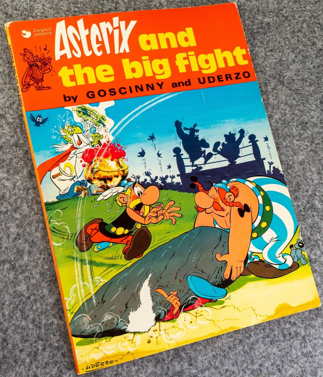 Asterix & the Big Fight - 1970s Hodder/Dargaud UK Edition Paperback Book Uderzo