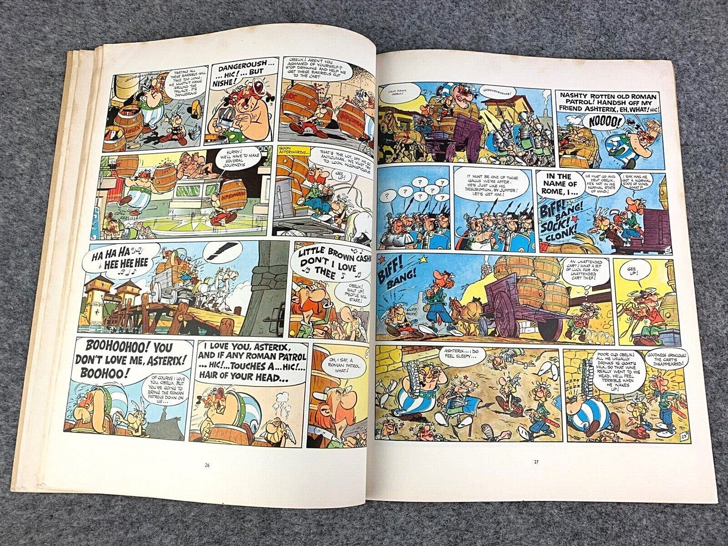 Asterix in Britain - 1970s Hodder/Dargaud UK Edition Paperback Book Uderzo