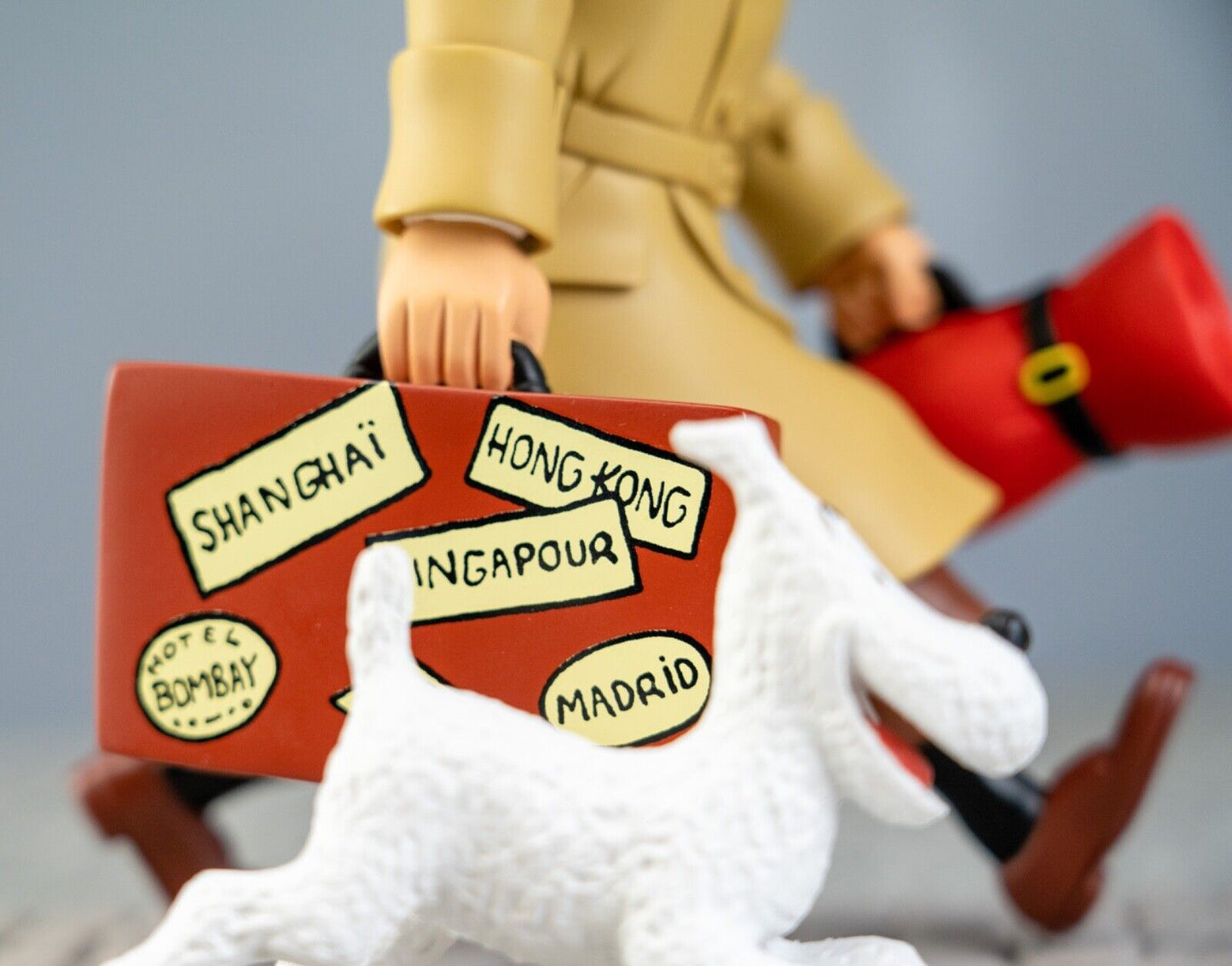Tintin Homecoming: Statuette Herge/Petit Vingtieme 2022 22cm Resin model #45994