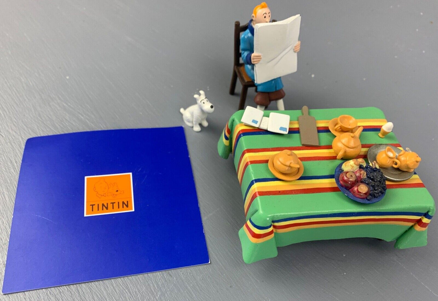Moulinsart Pixi Figurine 46912 Tintin Petit Dejeuner 1998 Rare Metal Figures