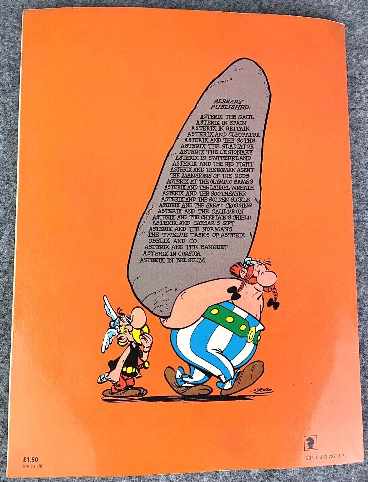 Asterix & the Cauldron - 1970s Hodder/Dargaud UK Edition Paperback Book Uderzo