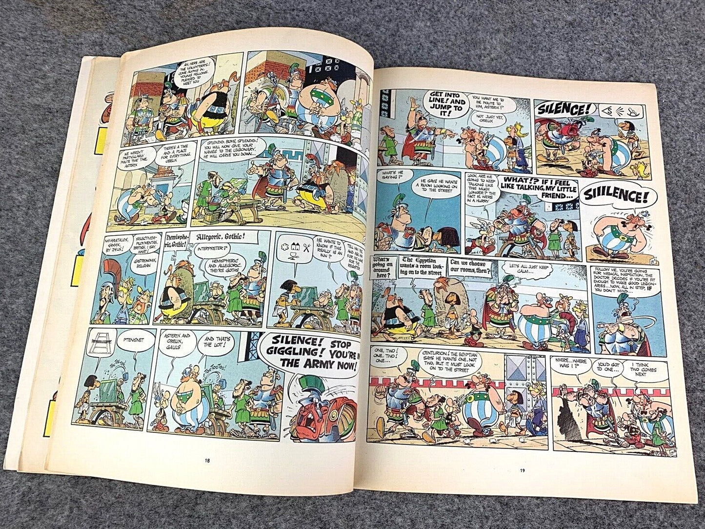 Asterix the Legionary - 1970s Hodder/Dargaud UK Edition Paperback Book Uderzo