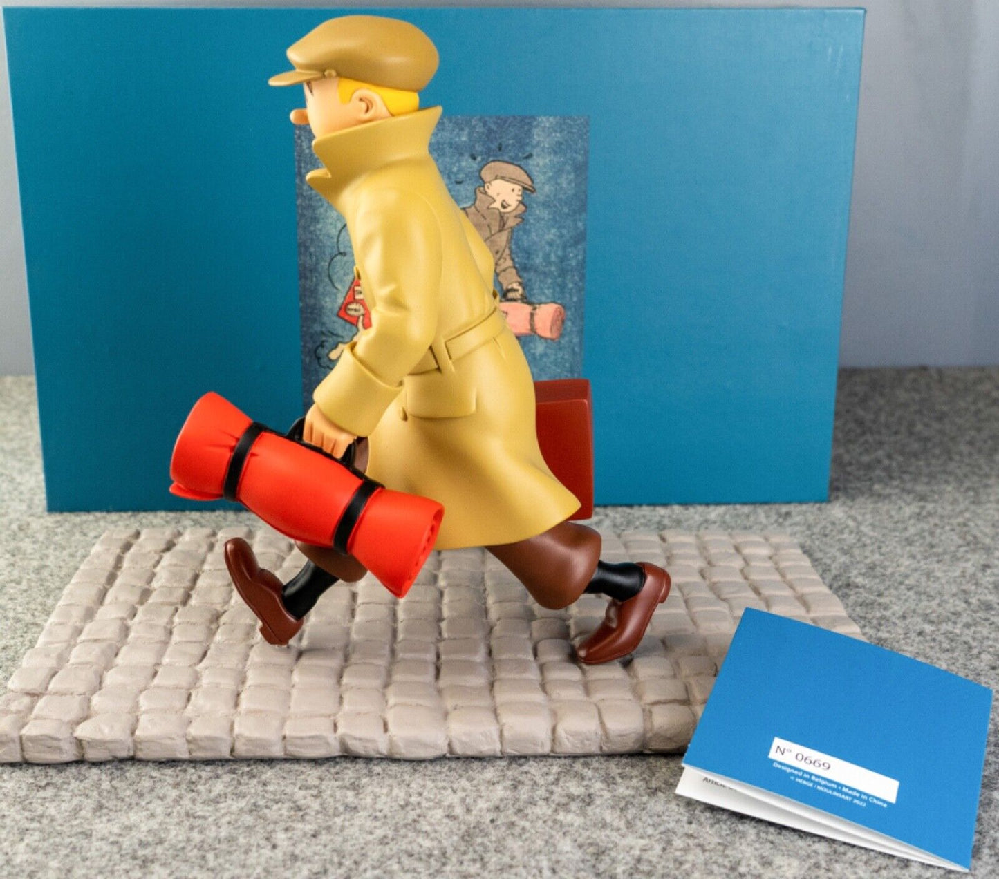 Tintin Homecoming: Statuette Herge/Petit Vingtieme 2022 22cm Resin model #45994