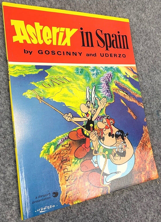 Asterix in Spain - 1970s Hodder/Dargaud UK Edition Paperback Book Uderzo