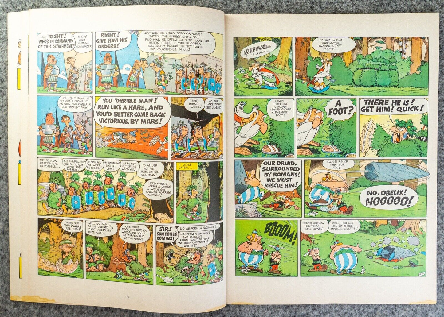 Asterix & the Big Fight - 1970s Hodder/Dargaud UK Edition Paperback Book Uderzo