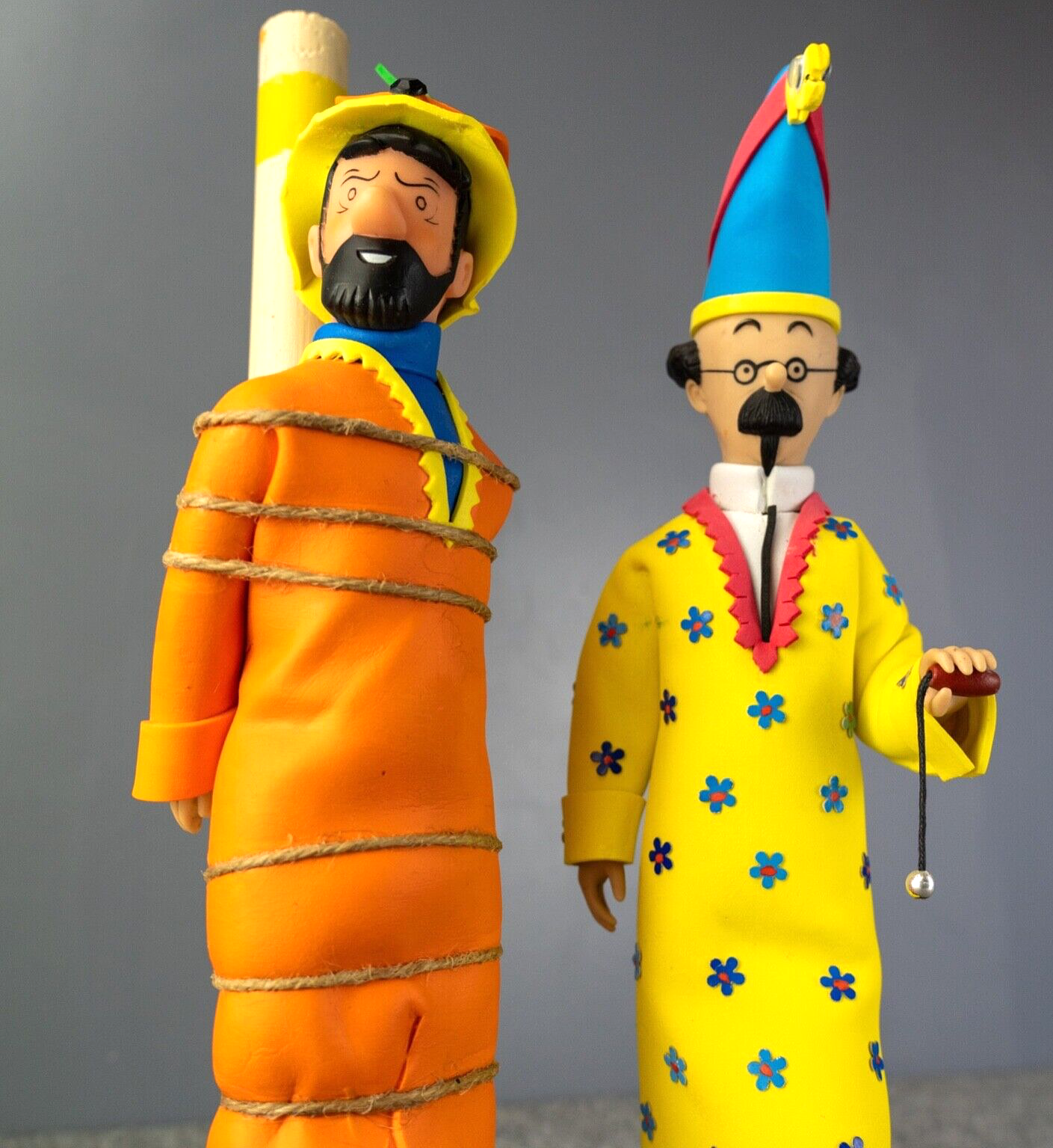 Rare set of 2 Tintin Tyco Dolls: Haddock & Calculus in Prisoners Sun custom 1995