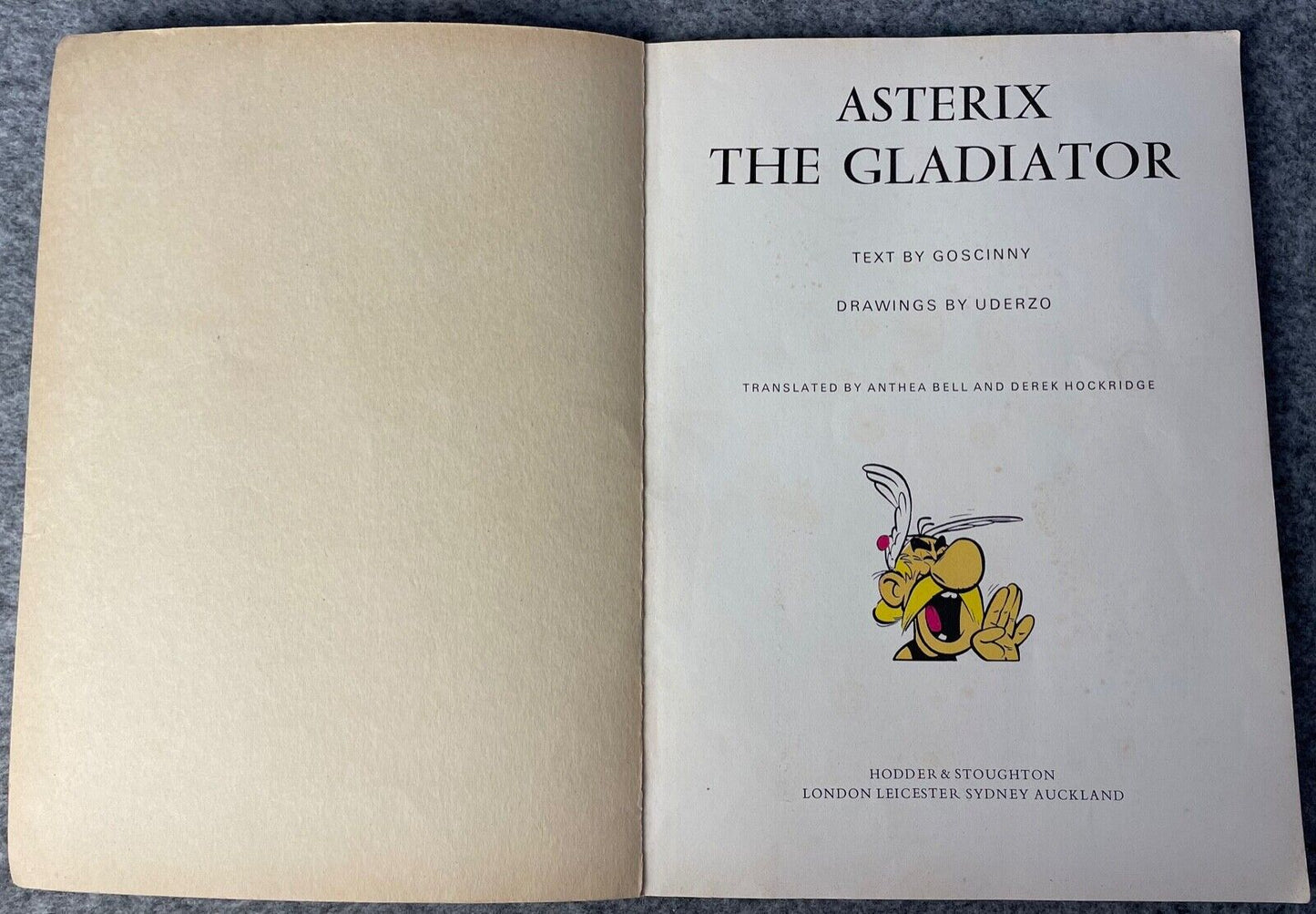 Asterix & the Gladiator - 1970s Hodder/Dargaud UK Edition Paperback Book Uderzo