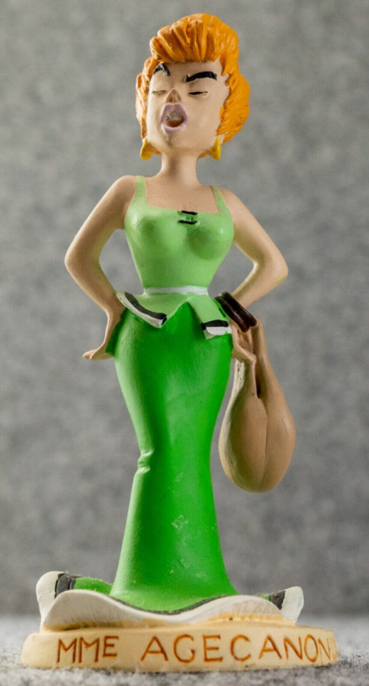 Plastoy Asterix Figurine #21 Madame Agecanonix Editions Rene 14cm Model Figure