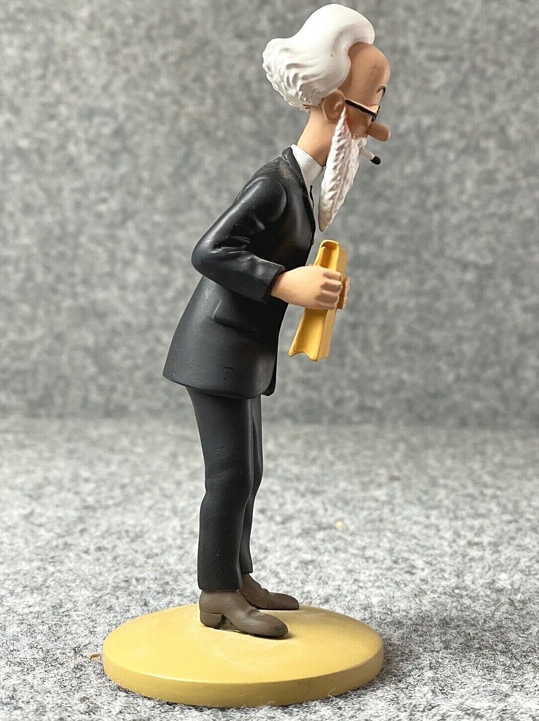 Tintin Figurines Officielle # 87 Professor Alembick Herge model Moulinsart
