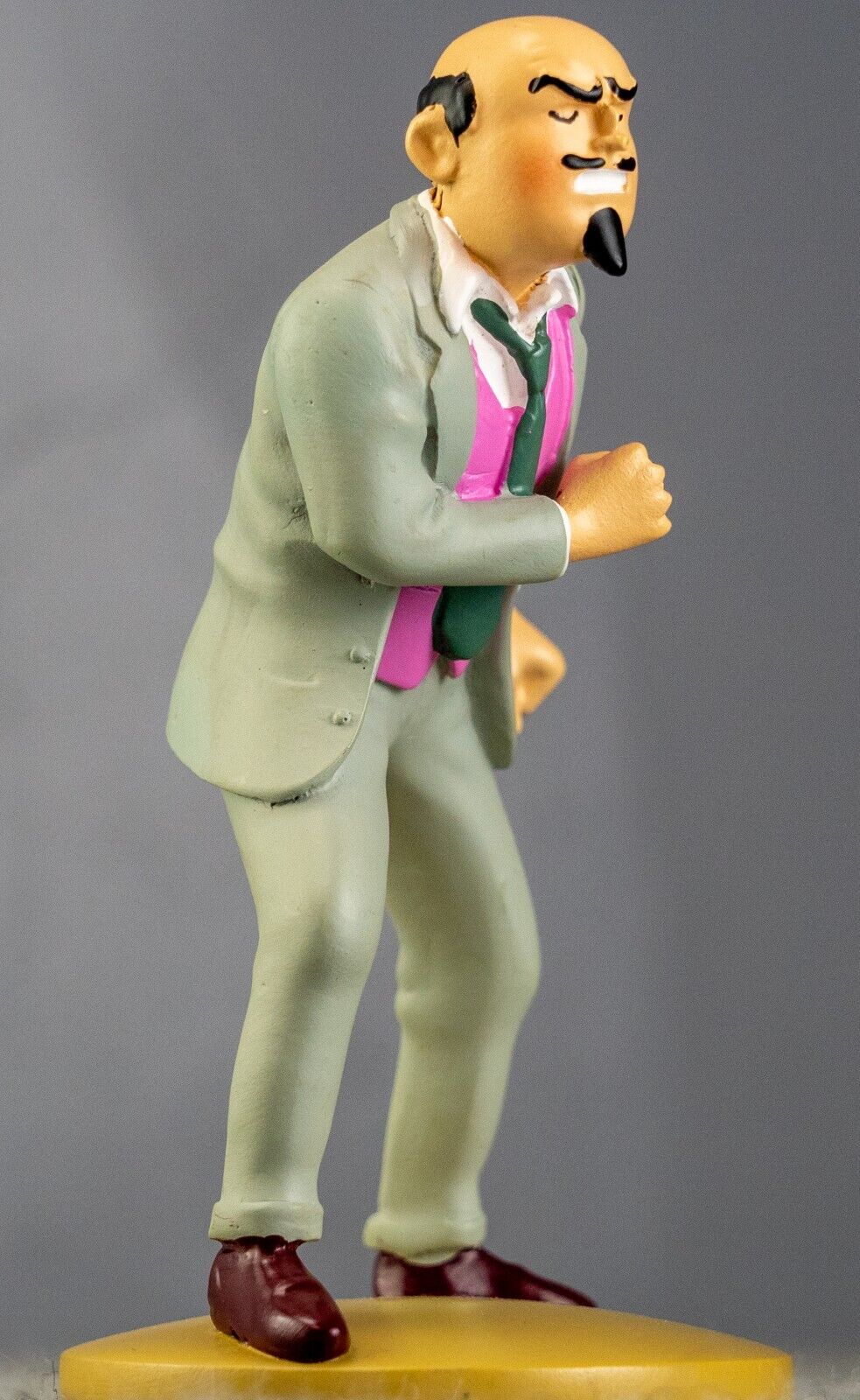 Tintin Figurine Moulinsart 42237 Dr. Muller - Black Island 12cm Resin Figure 12