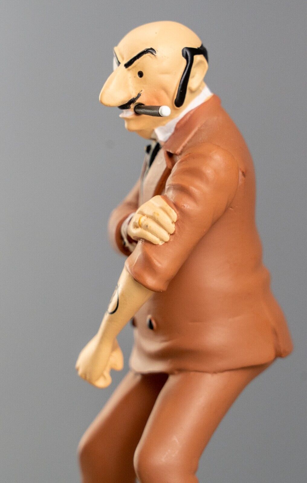 Tintin Figurine Moulinsart 42231 Rastapopoulos - Blue Lotus 12cm Resin Figure 9