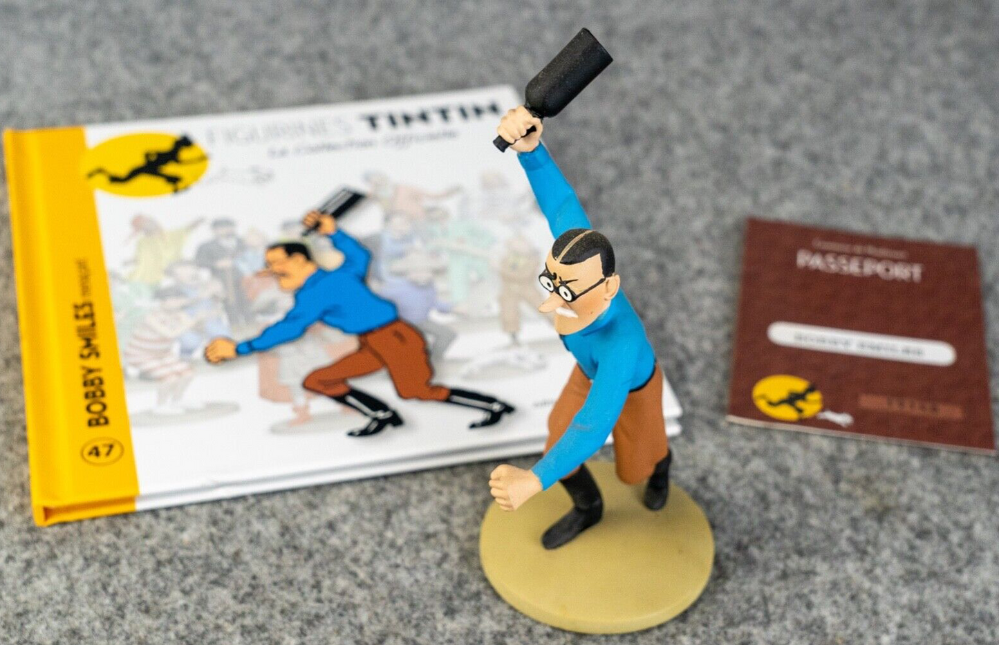Tintin Figurines Officielle # 47 Bobby Smiles: America Herge model Moulinsart