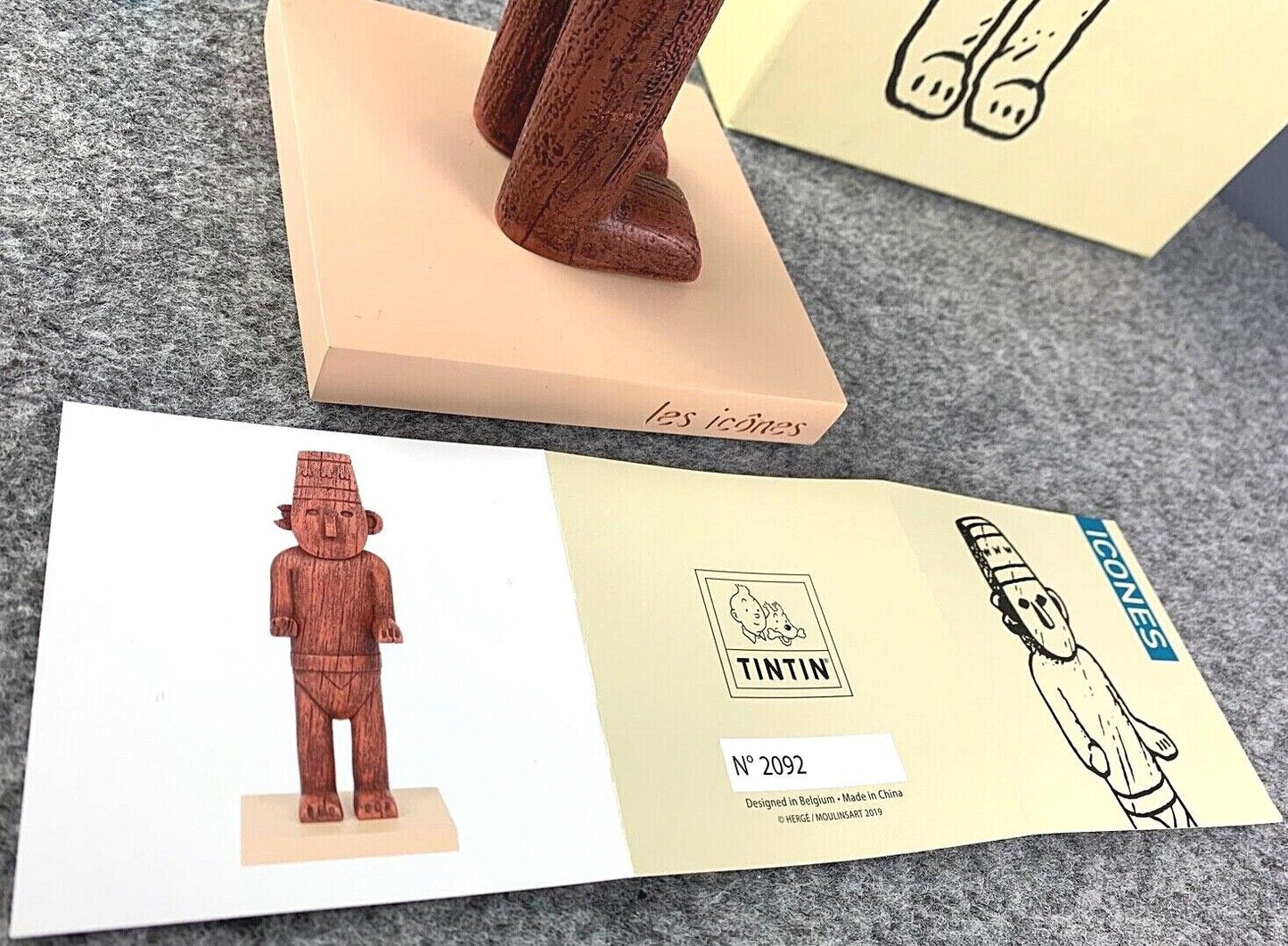 Statuette Moulinsart 46406 Arumbaya Fetish "Les Icones" 2019 Tintin 26.7cm Resin