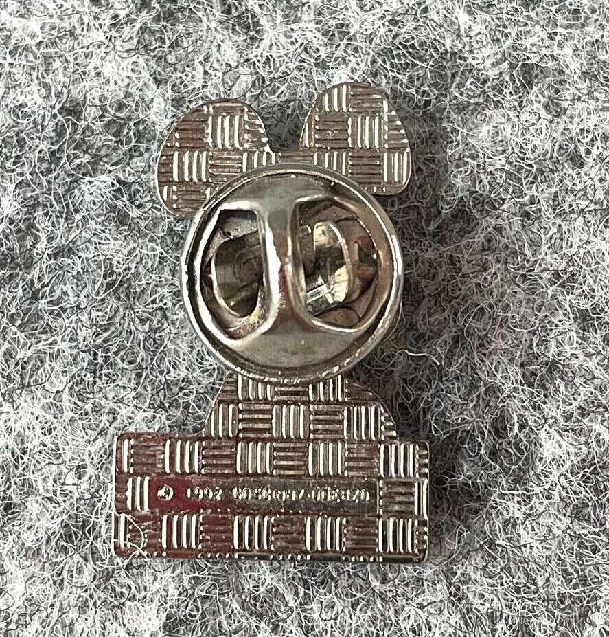 Dogmatix Pin Badge: Vintage TOTAL Rare Goscinny Collectible Asterix & Obelix