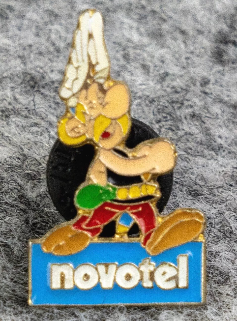 Novotel Asterix Pin Badge: Vintage Goscinny Collectible Asterix & Obelix