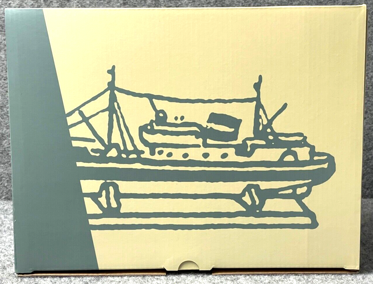 Statuette Moulinsart 46021 "The Sirius" Musee Imaginaire Tintin 19cm Resin Model Ship