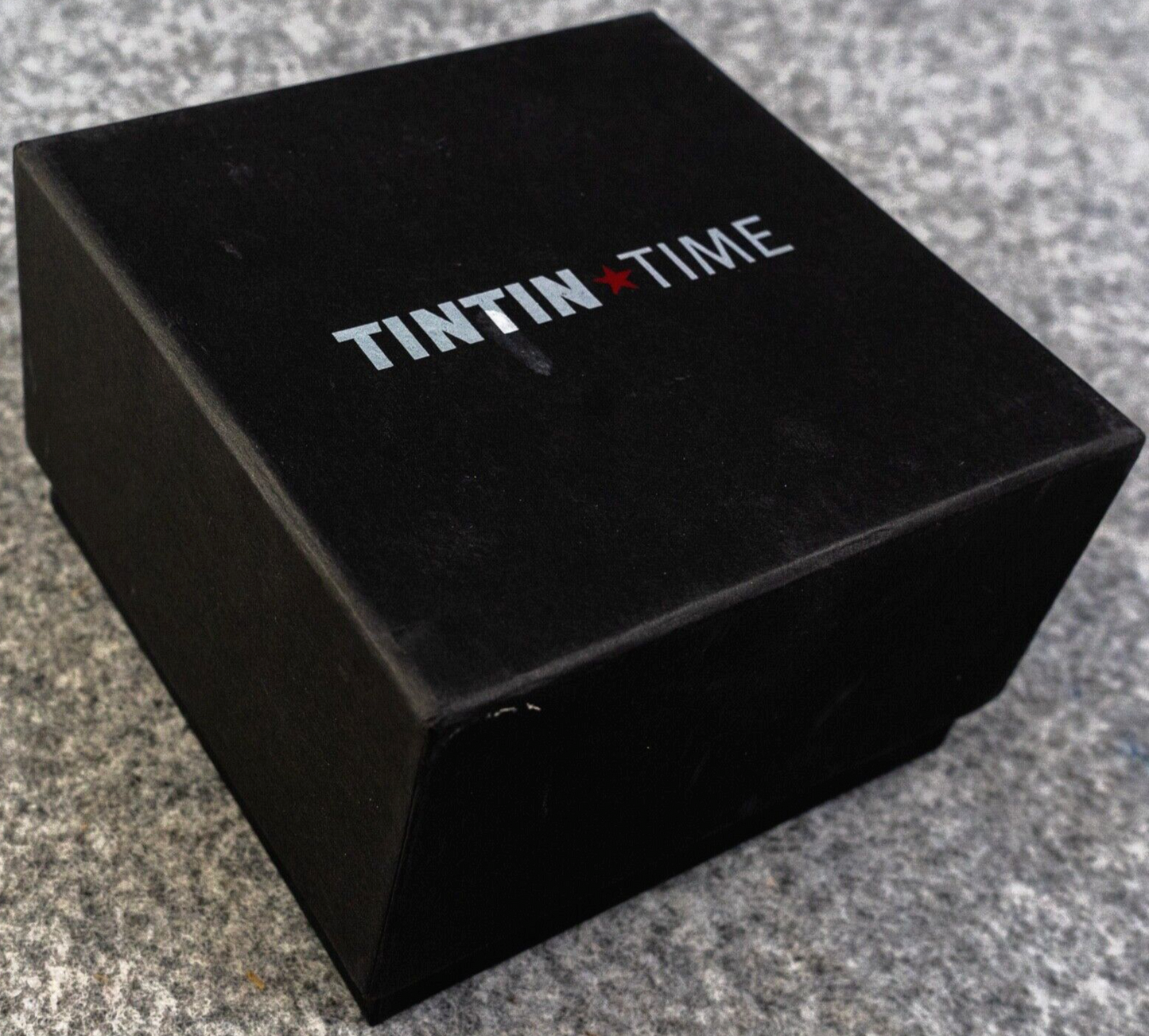 Moulinsart "Tintin Time" Watch 82414 Soviets Plane Red strap Unisex wristwatch