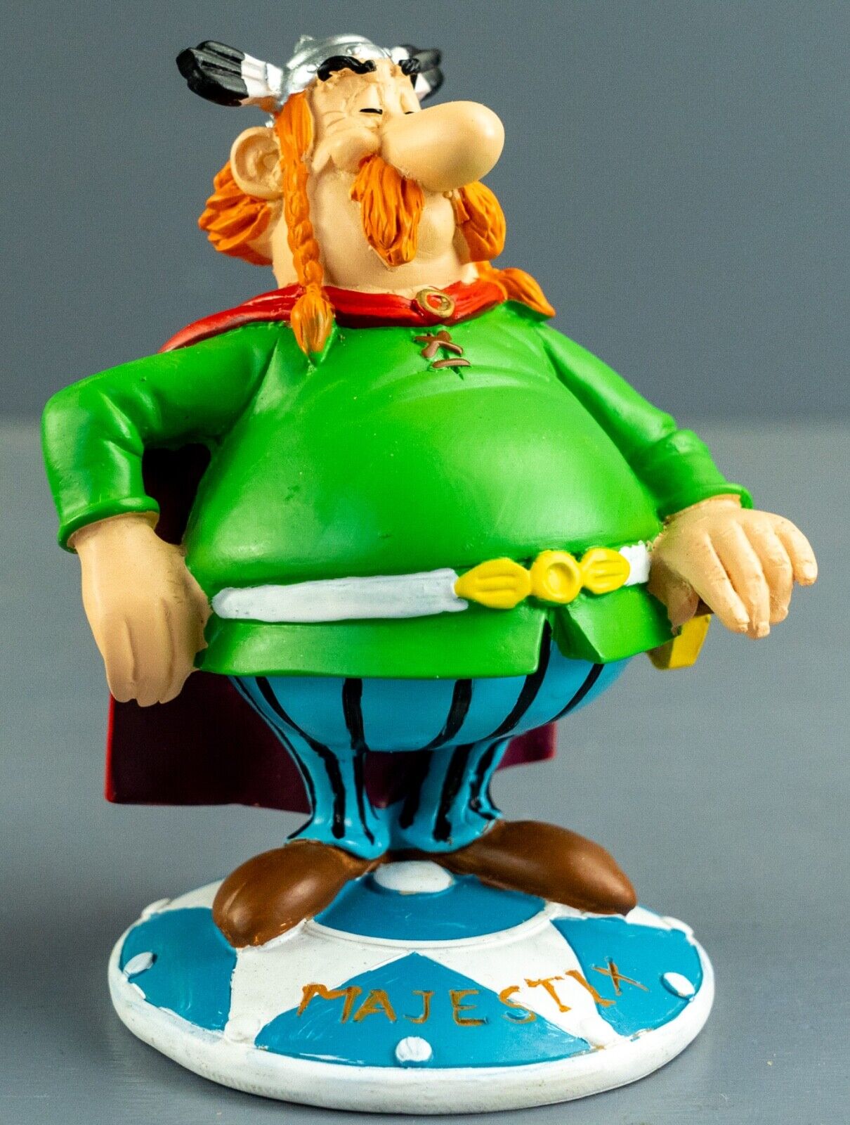 Plastoy Asterix Figurine #41 Vitalstatistix/Majestix Editions Rene 14cm Model Figure