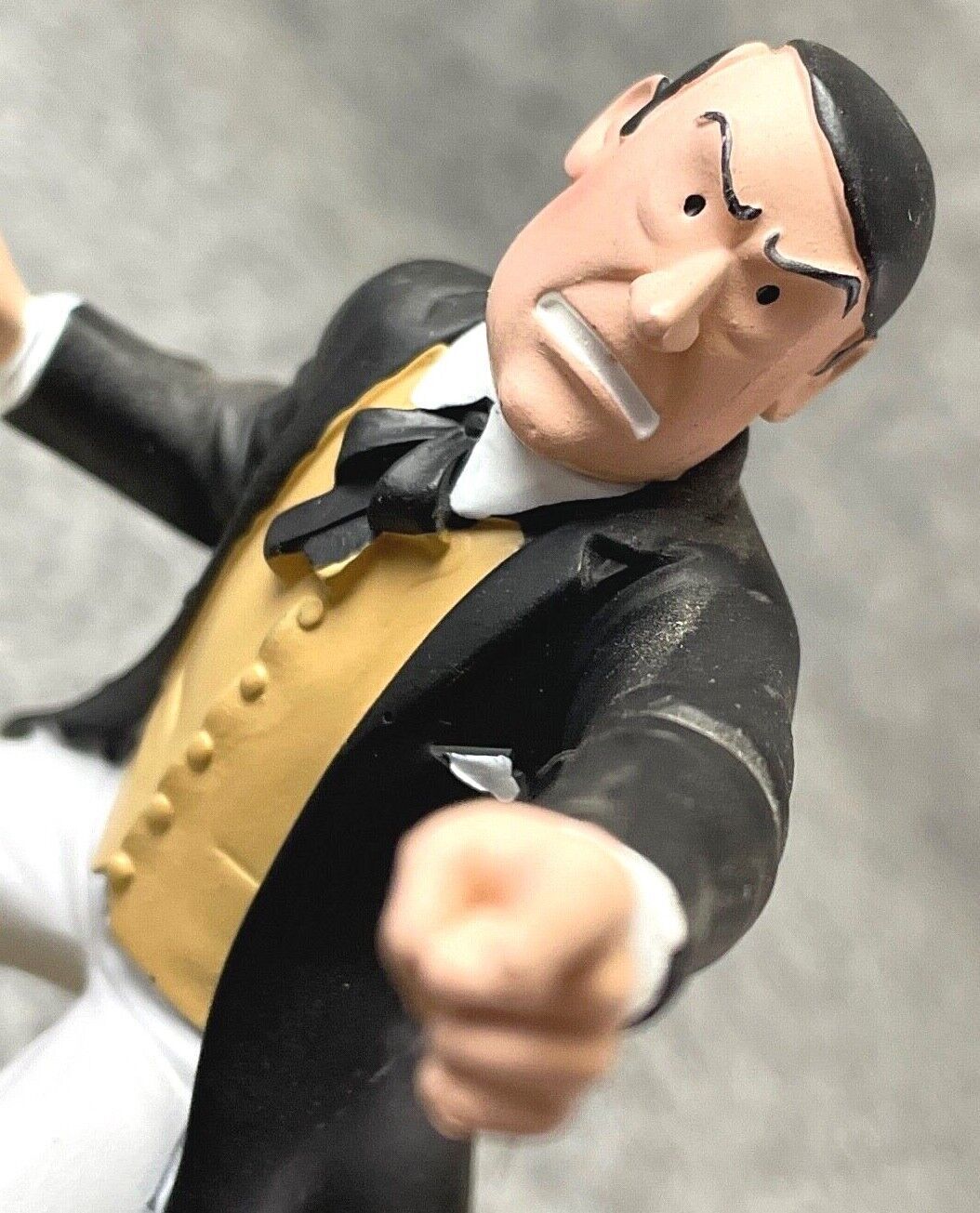 Tintin Figurines Officielle #88 Max Bird: Secret Unicorn Resin Model Figure