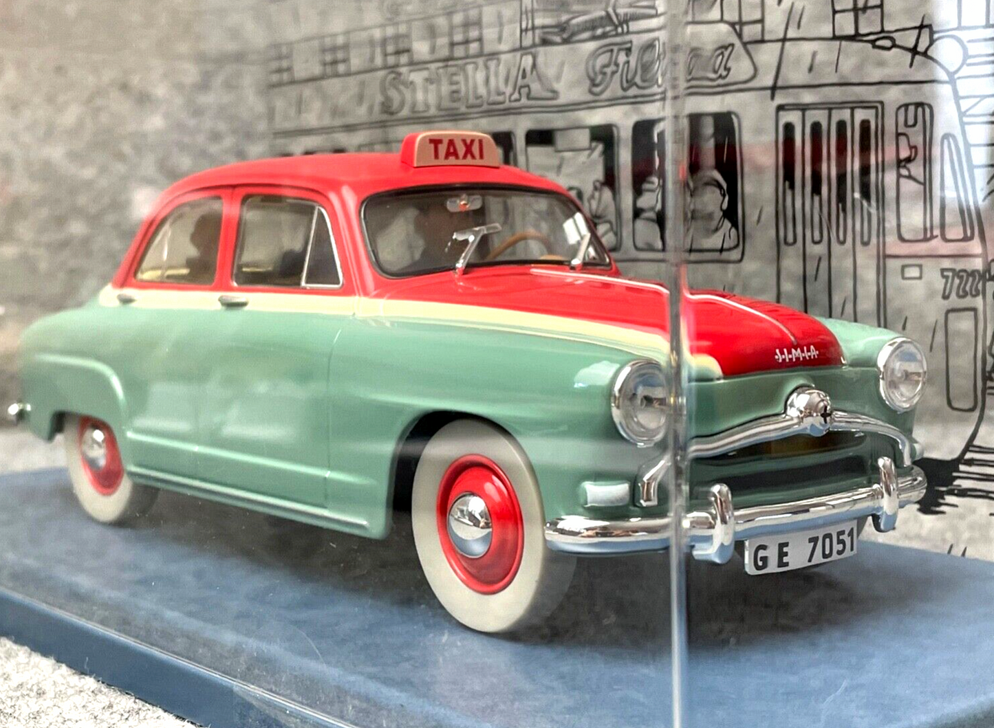 VOITURE TINTIN 1/24 29929 Simca Taxi: Calculus Affair Hachette Model car #29