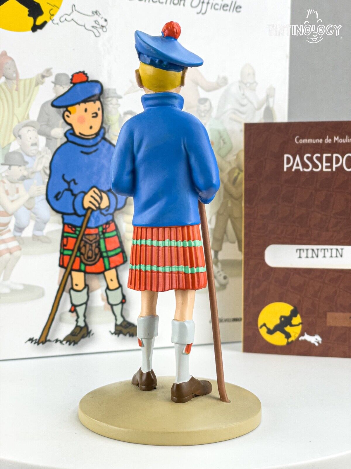 Tintin Figurines #22 Tintin in kilt - The Black Island Herge model Moulinsart Figure