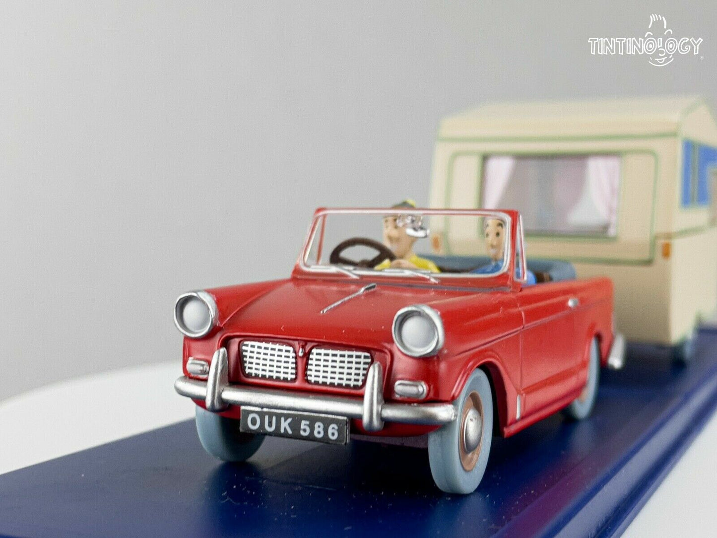 Atlas Tintin Cars # 28 & 29 Triumph Herald + Caravan Black Island Herge model Voiture 1/43 Scale